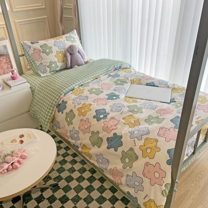 91家纺网 家纺一手货源 找家纺 千朵 2022新款正宗13372全棉学生三件套套装 米乐熊