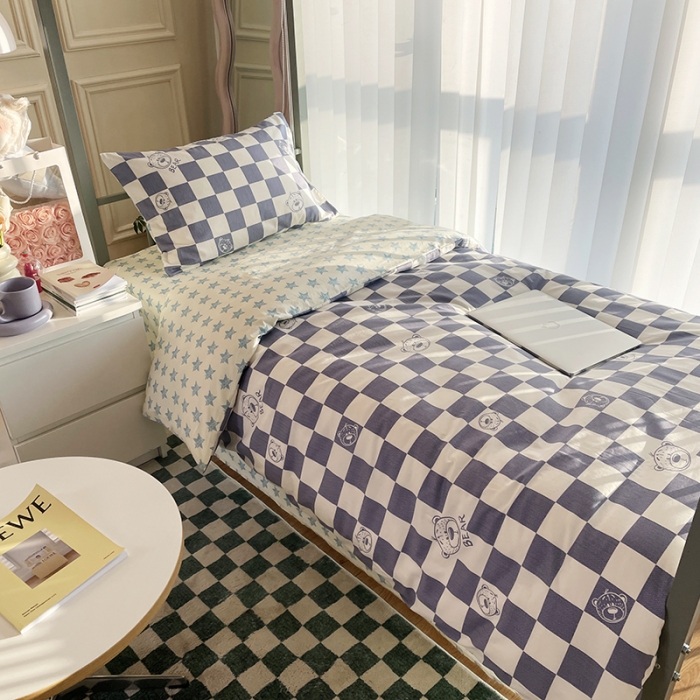 91家纺网 家纺一手货源 找家纺 千朵 2022新款正宗13372全棉学生三件套套装 笨笨熊