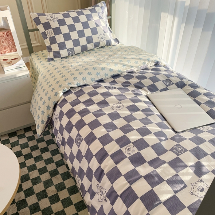 91家纺网 家纺一手货源 找家纺 千朵 2022新款正宗13372全棉学生三件套套装 笨笨熊