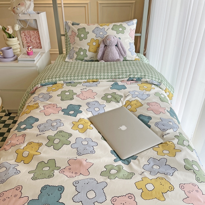 91家纺网 家纺一手货源 找家纺 千朵 2022新款正宗13372全棉学生三件套套装 米乐熊