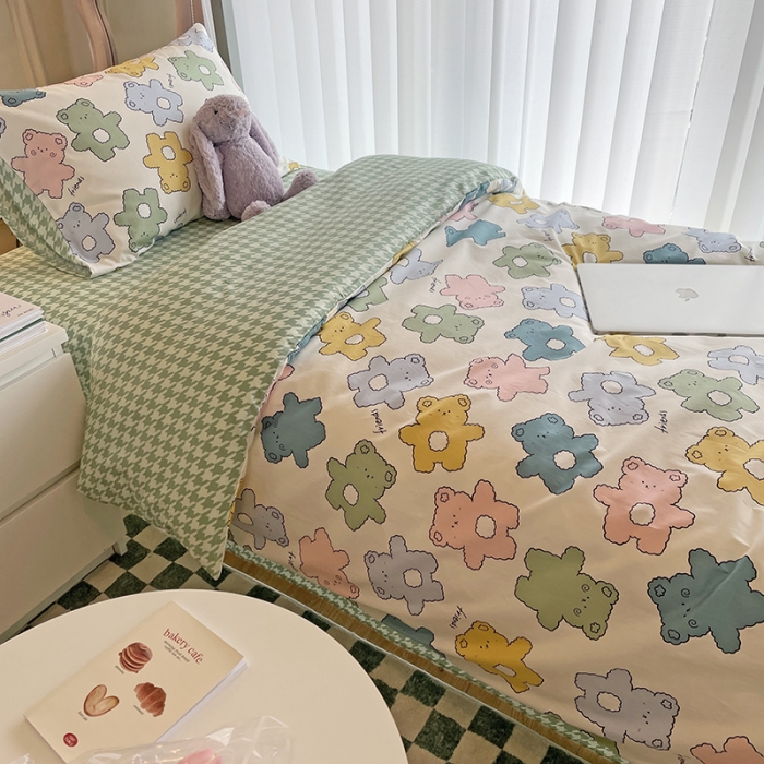 91家纺网 家纺一手货源 找家纺 千朵 2022新款正宗13372全棉学生三件套套装 米乐熊