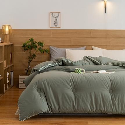 91家纺网 家纺一手货源 找家纺 （总）子由 2022新款无印风棋盘格立体边大豆纤维冬被