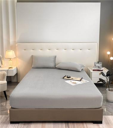 91家纺网 家纺一手货源 找家纺 古吉梦 2022年新款牛奶绒纯色床笠三件套 牛奶绒床笠-浅灰