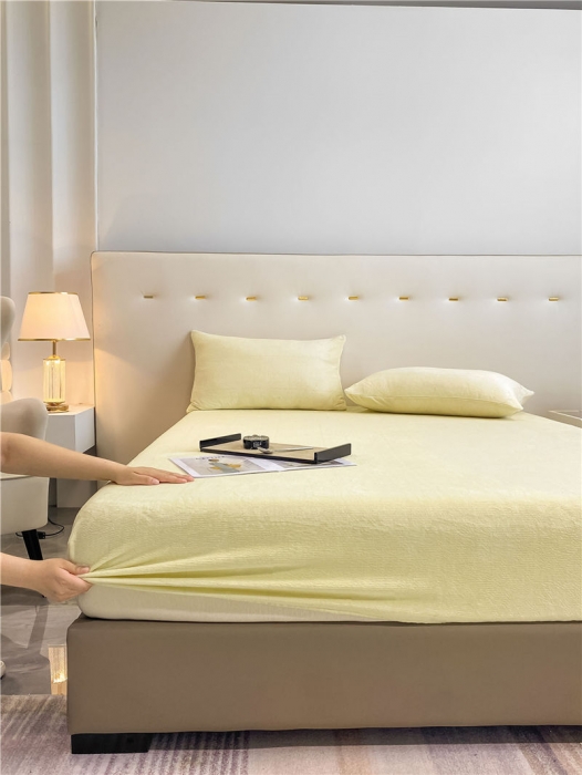 91家纺网 家纺一手货源 找家纺 古吉梦 2022年新款牛奶绒纯色床笠三件套 牛奶绒床笠-奶白