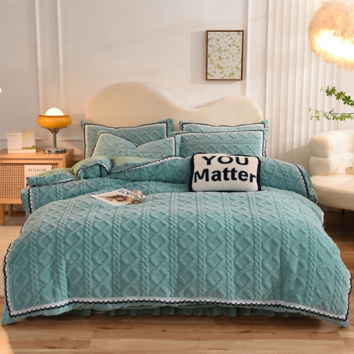 91家纺网 家纺一手货源 找家纺 绒兔兔 2022新款秋冬舒棉绒韩版床裙床单四件套 复古绿