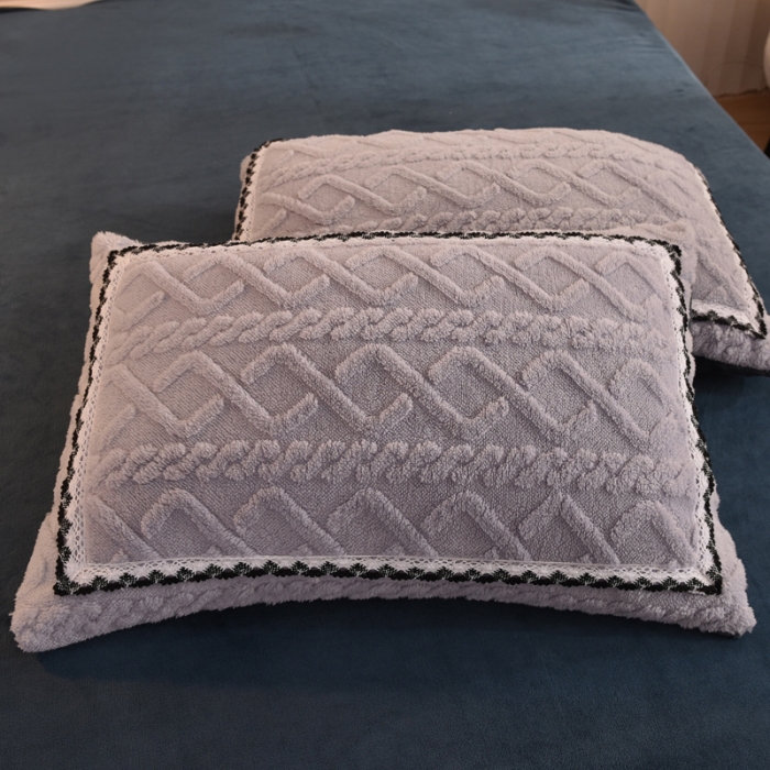 91家纺网 家纺一手货源 找家纺 绒兔兔 2022新款秋冬舒棉绒韩版床裙床单四件套 香芋紫