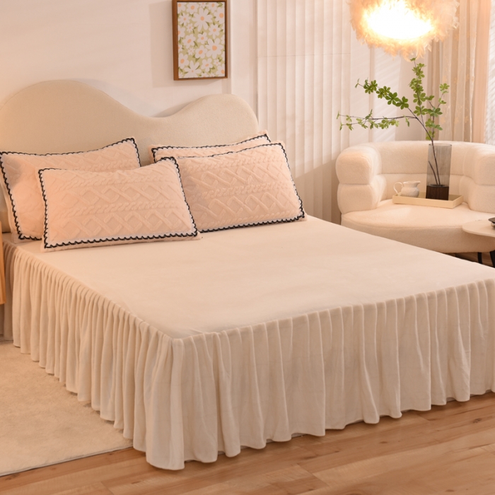 91家纺网 家纺一手货源 找家纺 绒兔兔 2022新款秋冬舒棉绒韩版床裙床单四件套 樱花粉