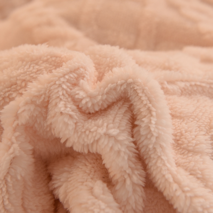 91家纺网 家纺一手货源 找家纺 绒兔兔 2022新款秋冬舒棉绒韩版床裙床单四件套 樱花粉