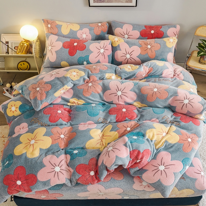 91家纺网 家纺一手货源 找家纺 被多多 2022新款雪花绒印花被套 蔓蔓花舞