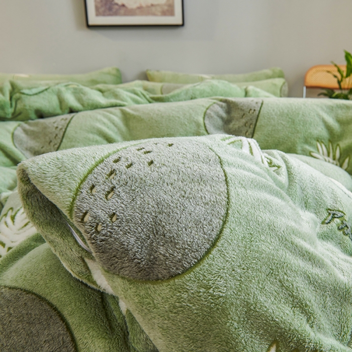 91家纺网 家纺一手货源 找家纺 被多多 2022新款雪花绒印花被套 牛油果