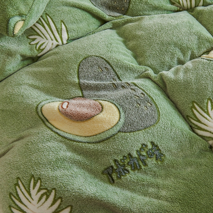 91家纺网 家纺一手货源 找家纺 被多多 2022新款雪花绒印花被套 牛油果