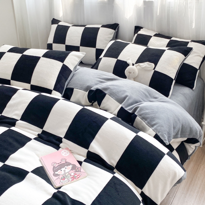 91家纺网 家纺一手货源 找家纺 西引力 2022新加厚印花小清新牛奶绒四件套法莱绒单被套直播 黑糖方砖