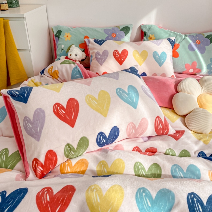 91家纺网 家纺一手货源 找家纺 西引力 2022新加厚印花小清新牛奶绒四件套法莱绒单被套直播 如果爱