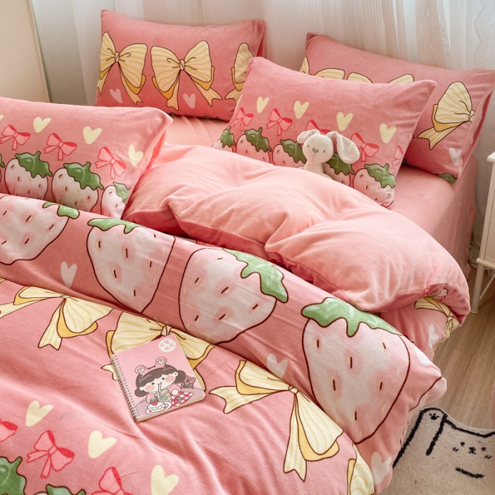 91家纺网 家纺一手货源 找家纺 西引力 2022新加厚印花小清新牛奶绒四件套法莱绒单被套直播 甜蜜蜜