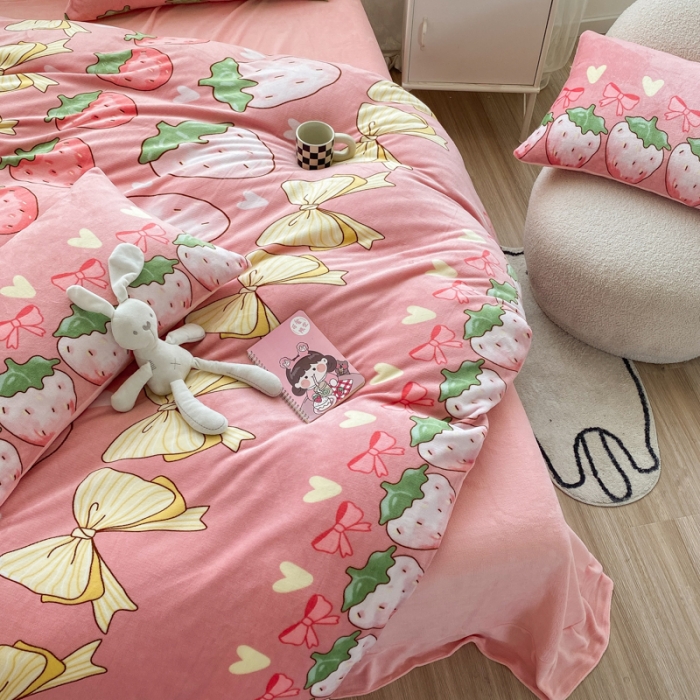 91家纺网 家纺一手货源 找家纺 西引力 2022新加厚印花小清新牛奶绒四件套法莱绒单被套直播 甜蜜蜜