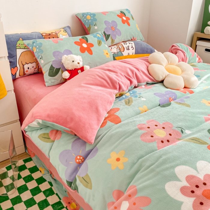 91家纺网 家纺一手货源 找家纺 西引力 2022新加厚印花小清新牛奶绒四件套法莱绒单被套直播 万紫千红