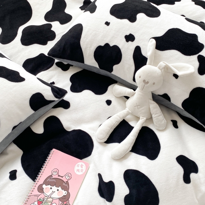 91家纺网 家纺一手货源 找家纺 西引力 2022新加厚印花小清新牛奶绒四件套法莱绒单被套直播 小奶块