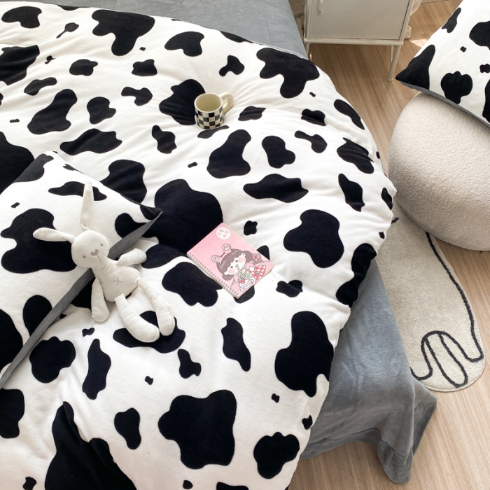 91家纺网 家纺一手货源 找家纺 西引力 2022新加厚印花小清新牛奶绒四件套法莱绒单被套直播 小奶块