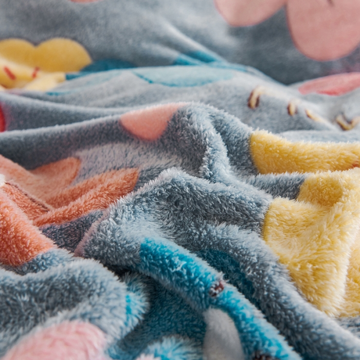 91家纺网 家纺一手货源 找家纺 被多多 2022新款雪花绒印花四件套 蔓蔓花舞