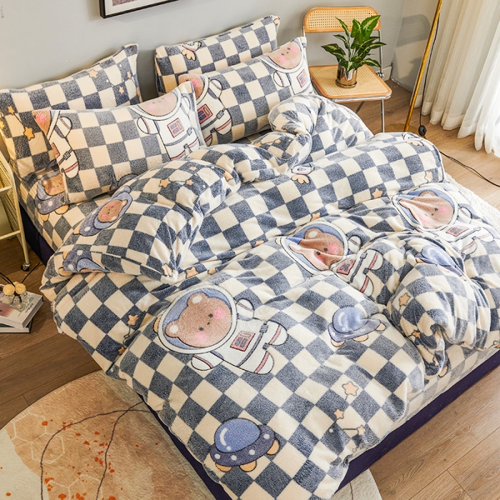 91家纺网 家纺一手货源 找家纺 被多多 2022新款雪花绒印花四件套 太空漫游