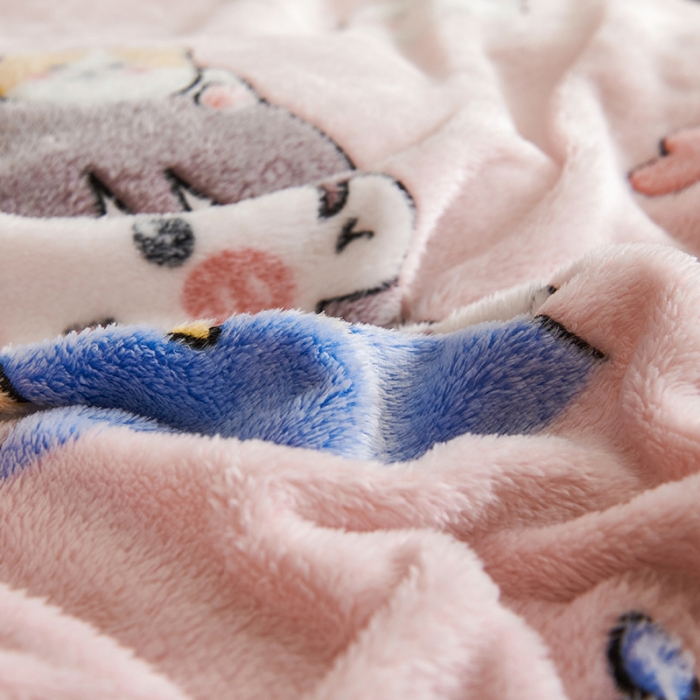 91家纺网 家纺一手货源 找家纺 被多多 2022新款雪花绒印花四件套 樱桃女孩