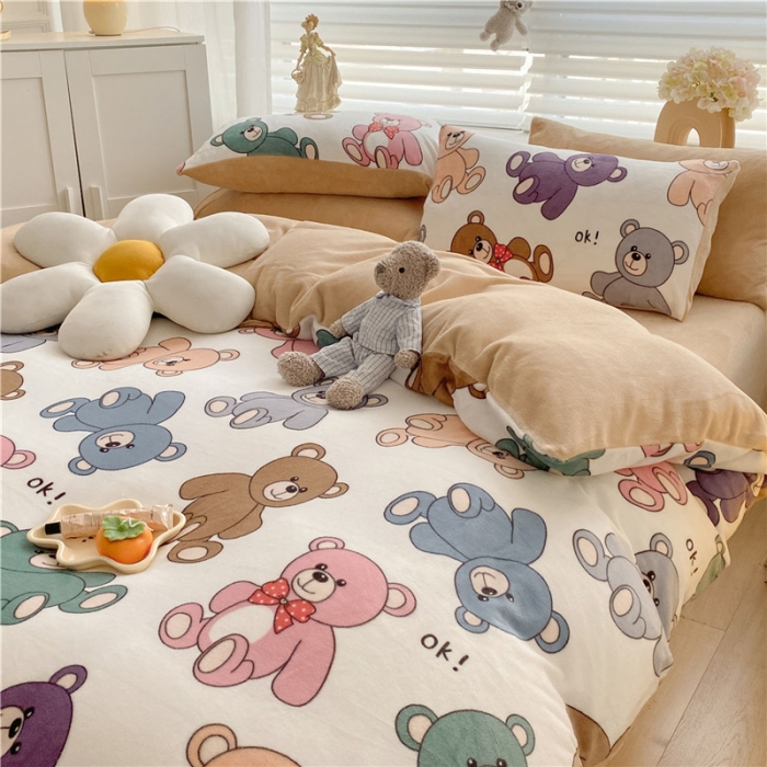 91家纺网 家纺一手货源 找家纺 古吉梦 2022年新款牛奶绒印花四件套 可可熊