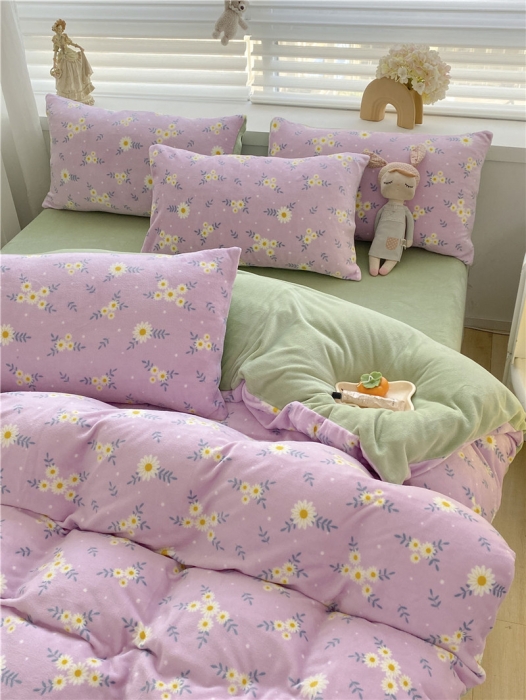 91家纺网 家纺一手货源 找家纺 古吉梦 2022年新款牛奶绒印花四件套 梦里花-粉