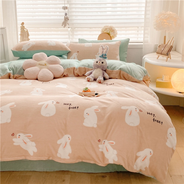 91家纺网 家纺一手货源 找家纺 古吉梦 2022年新款牛奶绒印花四件套 咪兔