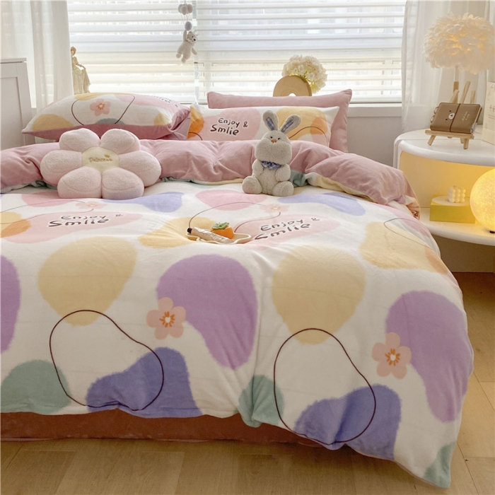 91家纺网 家纺一手货源 找家纺 古吉梦 2022年新款牛奶绒印花四件套 七彩石