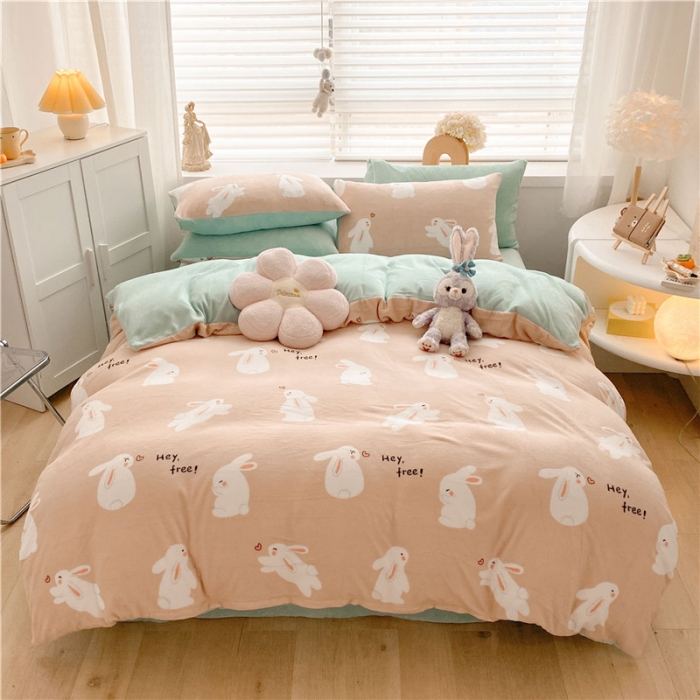 91家纺网 家纺一手货源 找家纺 古吉梦 2022年新款牛奶绒印花四件套 咪兔