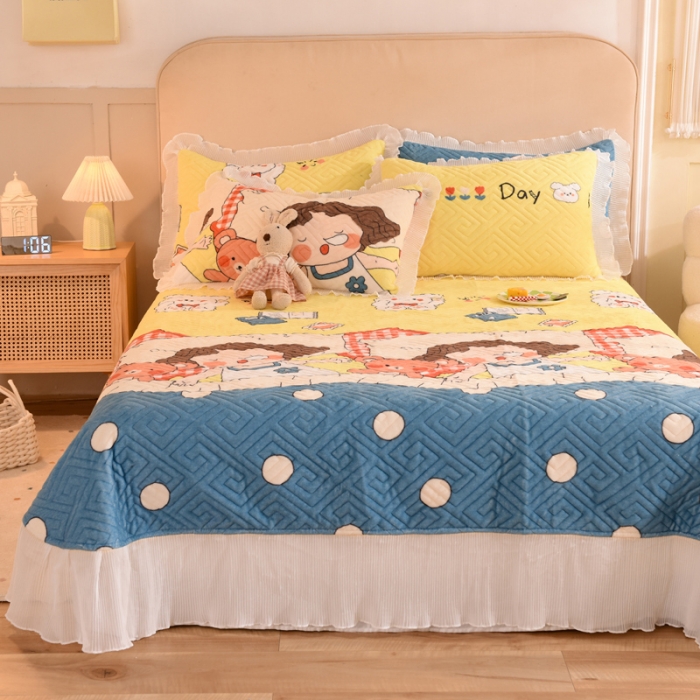 91家纺网 家纺一手货源 找家纺 2025新款牛奶绒印花夹棉花边 单品床盖 泡泡公主