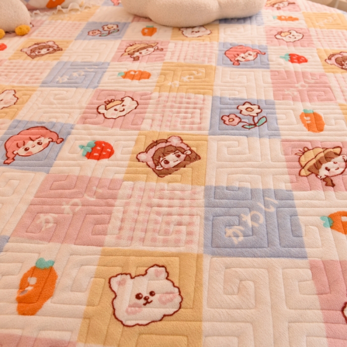 91家纺网 家纺一手货源 找家纺 2025新款牛奶绒印花夹棉花边 单品床盖 诗雨恋人