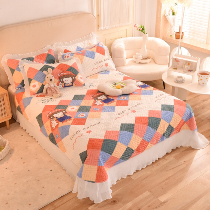 91家纺网 家纺一手货源 找家纺 2025新款牛奶绒印花夹棉花边 单品床盖 校园女孩