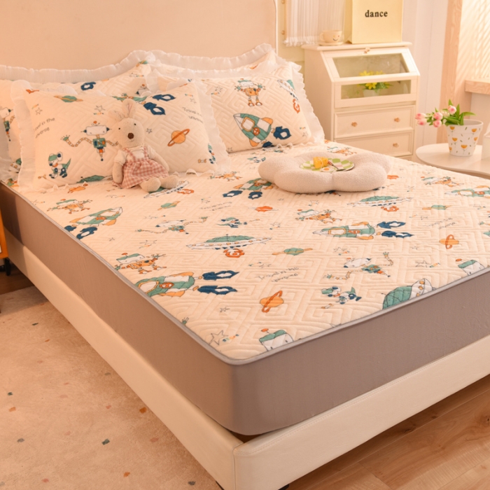 91家纺网 家纺一手货源 找家纺 甜之梦  2025新款牛奶绒印花夹棉花边系列单品床笠 太空机器人米白