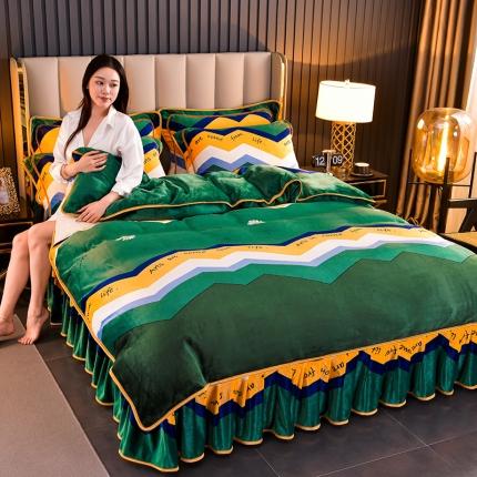 韩秀2022牛奶金雕绒床裙款四件套8.5斤日产1万套时尚彩条