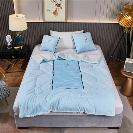 翰轩家居 2022新款水晶绒绣花抱枕被系列-祥禄 天空蓝