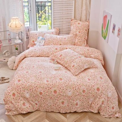 91家纺网 家纺一手货源 找家纺 沐棉 2022新款抗静电高克重加厚小清新印花牛奶绒四件套 草莓小兔