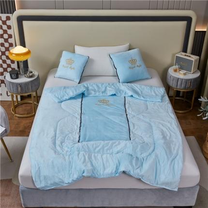 翰轩家居2022新款 水晶绒绣花抱枕被系列-皇冠 天空蓝