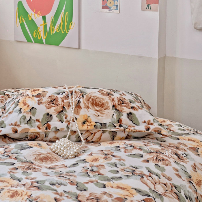 91家纺网 家纺一手货源 找家纺 沐棉 2022新款抗静电高克重加厚小清新印花牛奶绒四件套 复古花