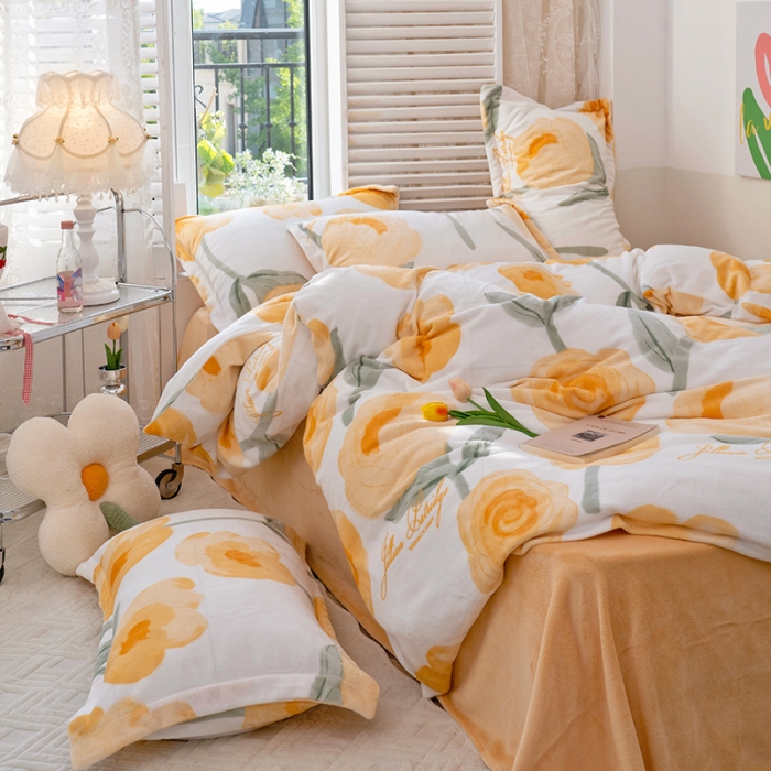 91家纺网 家纺一手货源 找家纺 沐棉 2022新款抗静电高克重加厚小清新印花牛奶绒四件套 花趣