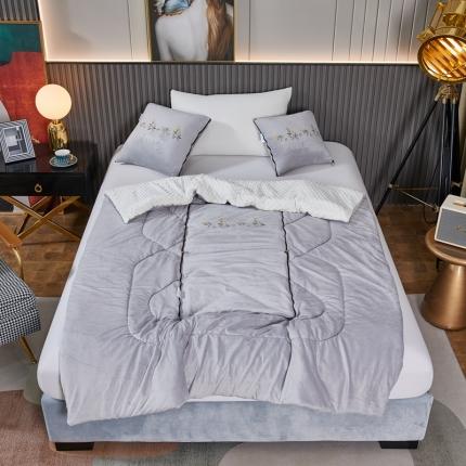 91家纺网 家纺一手货源 找家纺 （总）翰轩家居 2022新款水晶绒绣花抱枕被系列-山茶花开