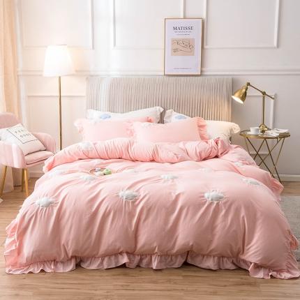 91家纺网 家纺一手货源 找家纺 （总）印季 2023新款公主风立体云朵绣花全棉水洗棉四件套