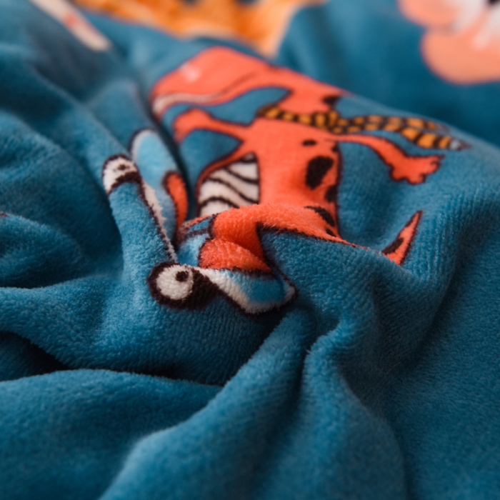 91家纺网 家纺一手货源 找家纺 甜之梦 2025新款多功能泥点绒印花加厚被套毛毯 动物乐园