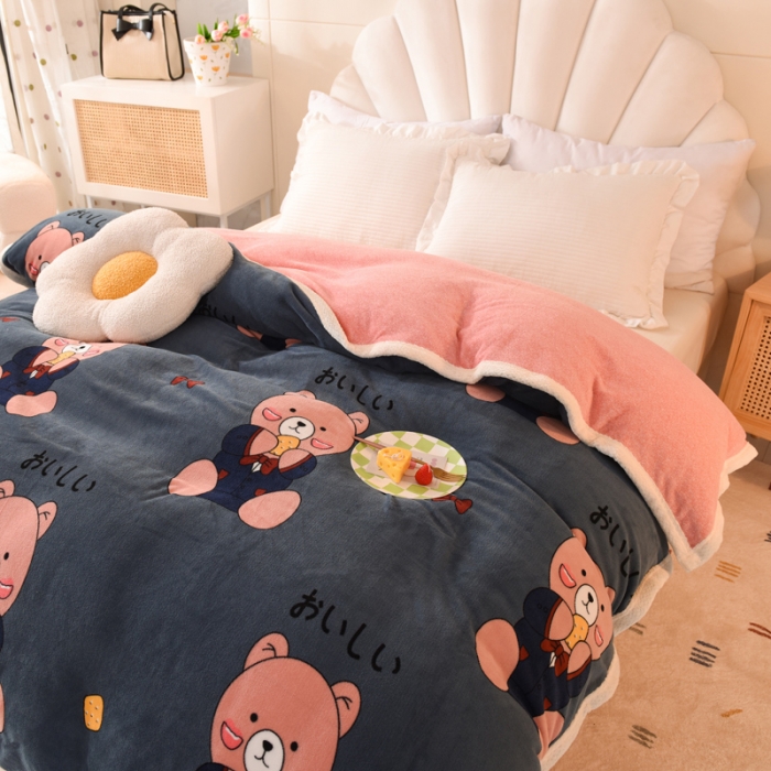 91家纺网 家纺一手货源 找家纺 甜之梦 2025新款多功能泥点绒印花加厚被套毛毯 雪花熊