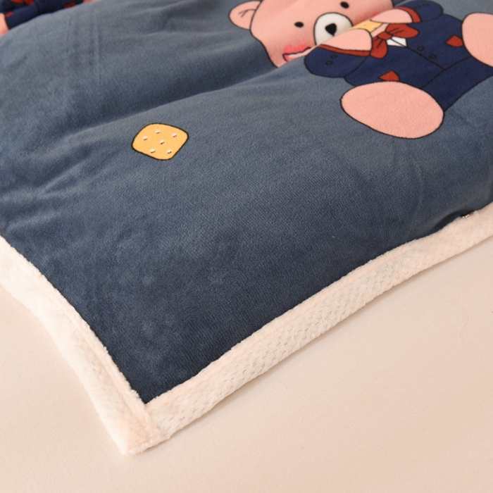 91家纺网 家纺一手货源 找家纺 甜之梦 2025新款多功能泥点绒印花加厚被套毛毯 雪花熊