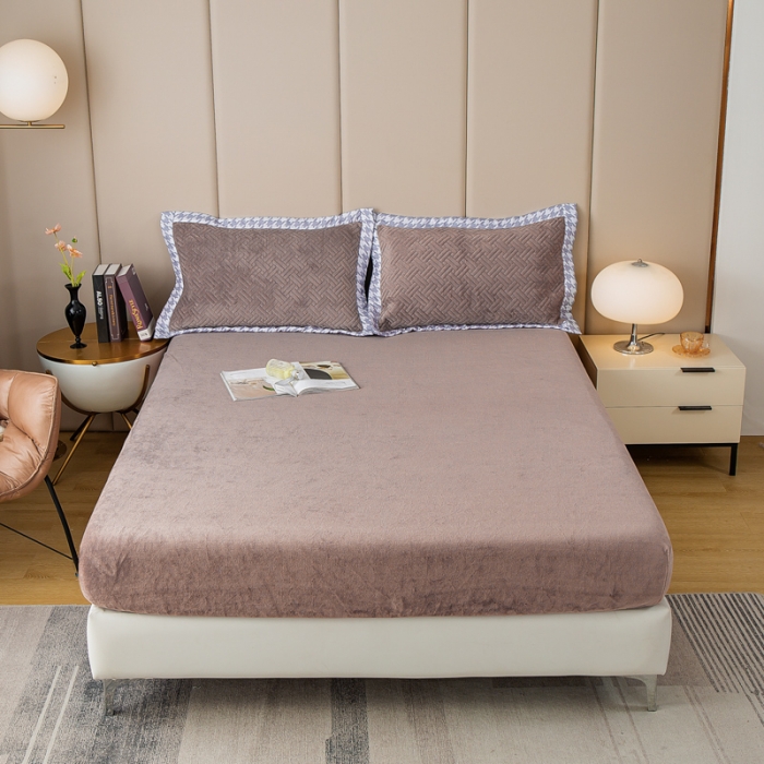 91家纺网 家纺一手货源 找家纺 （总）羋多 2023新款素色牛奶绒床笠