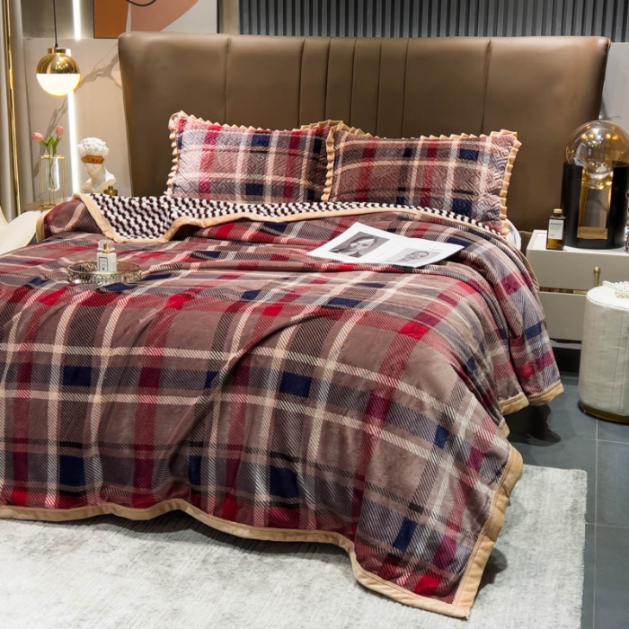 91家纺网 家纺一手货源 找家纺 羋多 2023新款A版牛奶绒+B版阳离子提花双层复合毯 经典红格