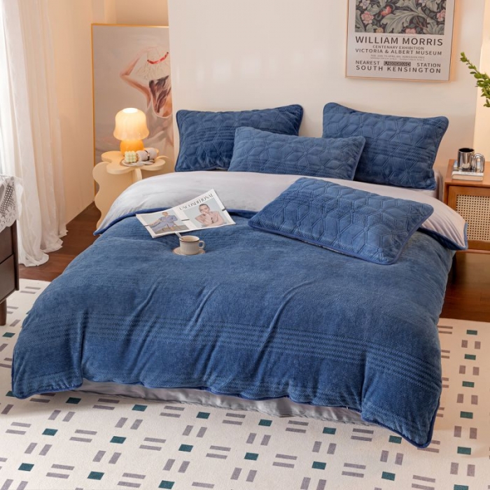 91家纺网 家纺一手货源 找家纺 凡客 2022新棉绒色织提花单品被套-宝蓝