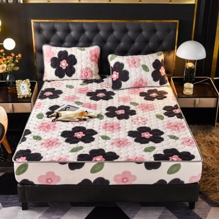 91家纺网 家纺一手货源 找家纺 （总）情煊 2022新款牛奶绒印花单品花边款夹棉床笠印花单品