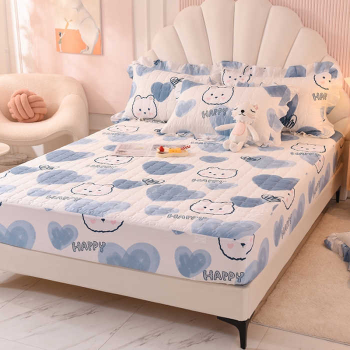 91家纺网 家纺一手货源 找家纺 甜之梦家纺 2025新款全棉夹棉防滑抗菌床笠 爱心熊